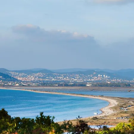 Hyeres-plage Cabine-l'ayguade By Hc Apartment *